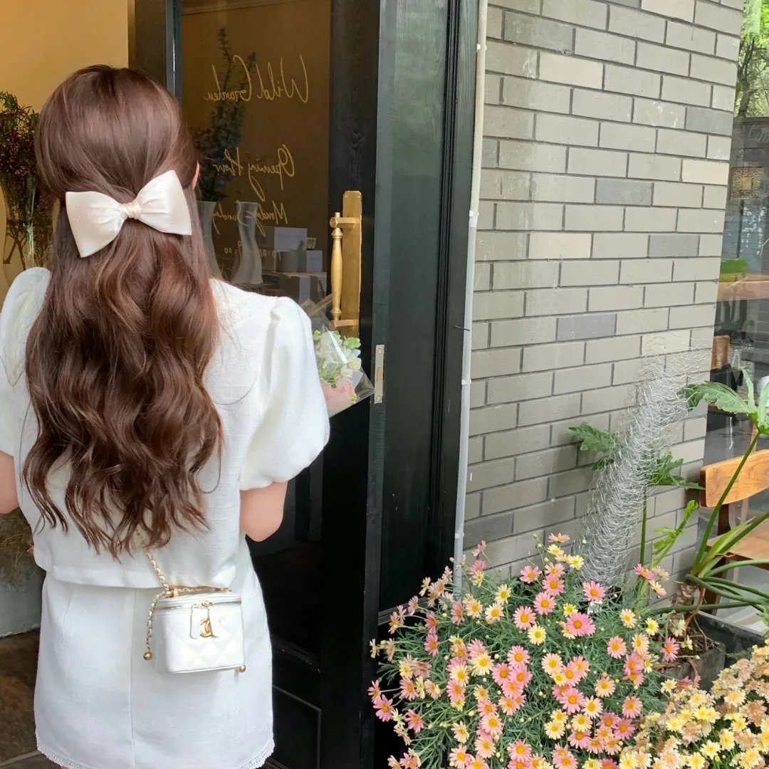 歌舞团的女人们